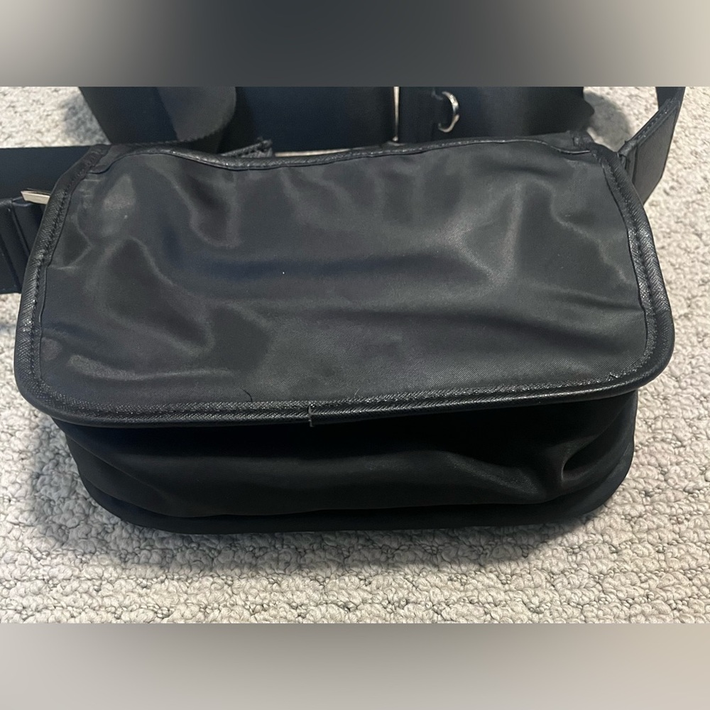 Designer inspired nylon crossbody bag - Picture 3 of 5